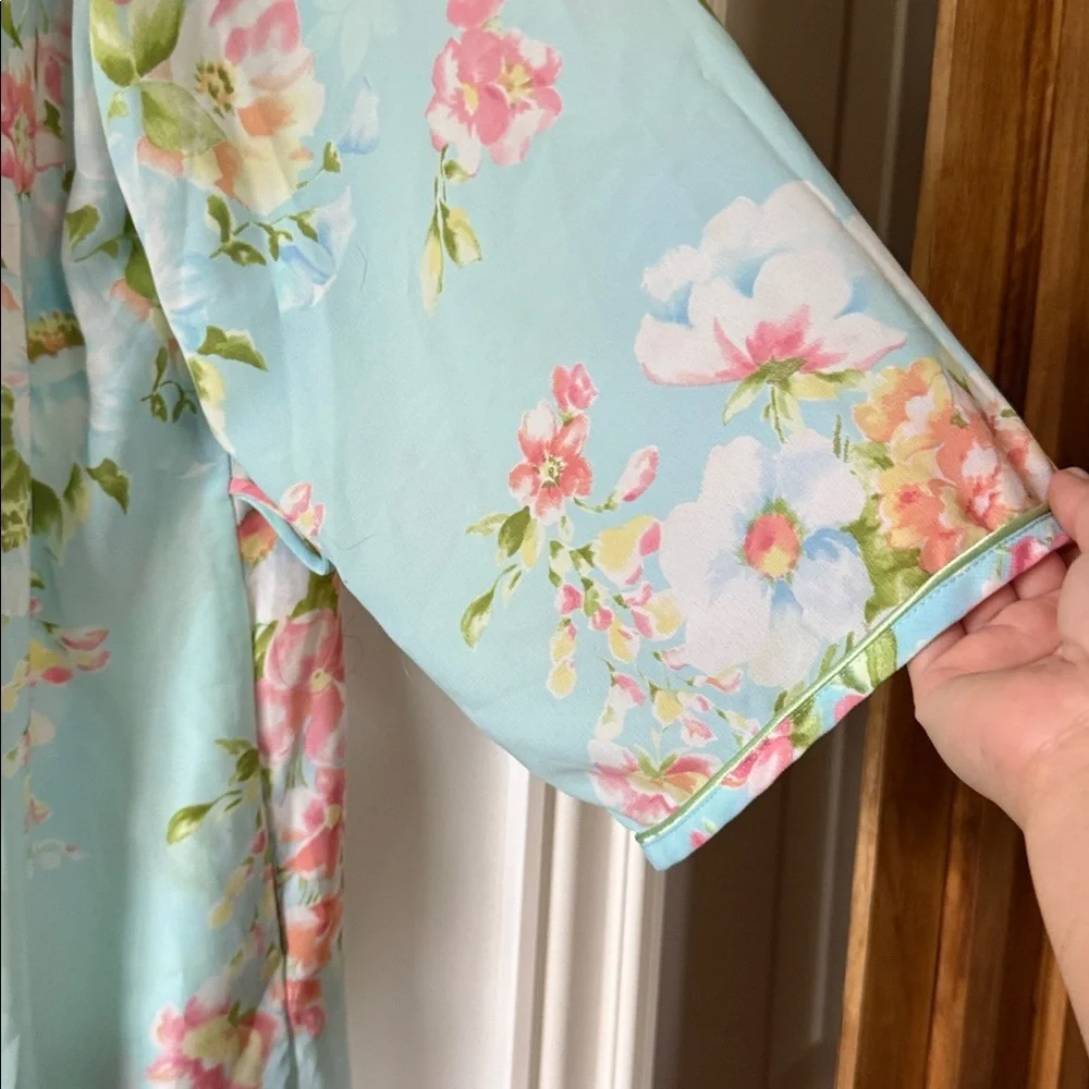 vintage Oscar De La Rente‎ Floral Sleepwear Robe. Size S/M. Read***